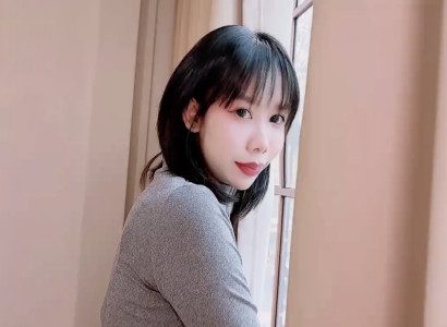 Trú Mưa Cùng Cô đồng Nghiệp Xinh đẹp Nóng Bỏng